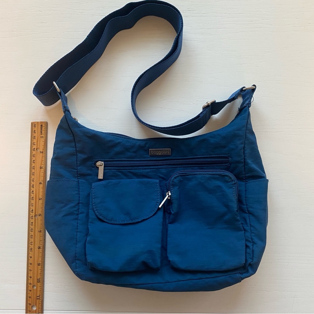 Baggallini Blue Interior Crossbody Bag
